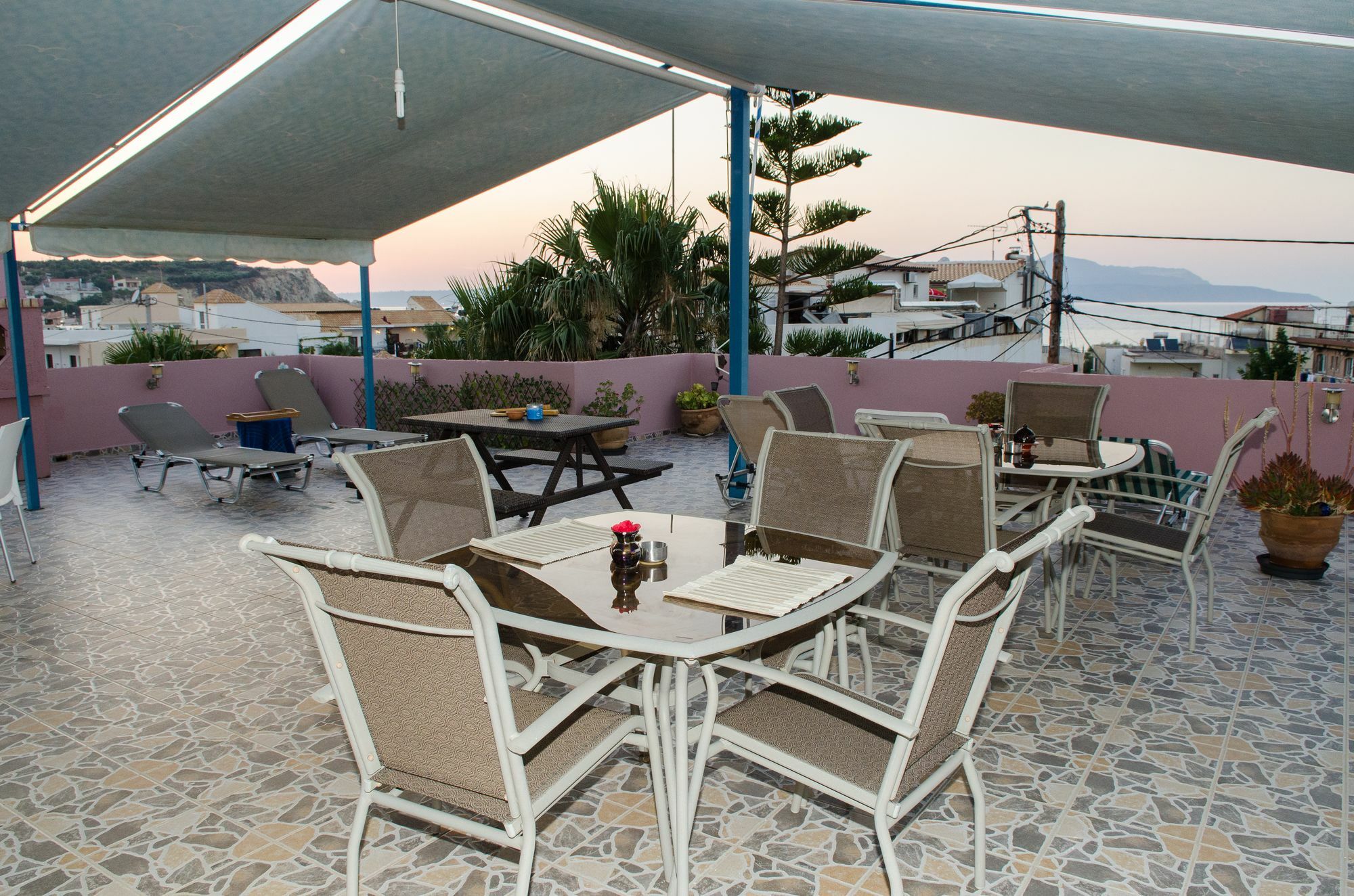 Yannis Pothoulakis Apartments Almirida Buitenkant foto